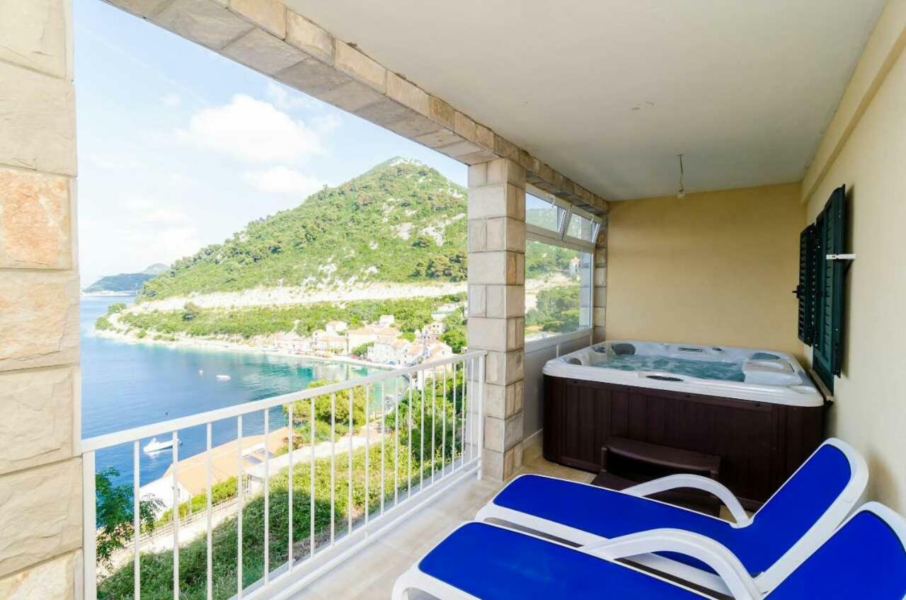 Adriatic - Apartment With Jacuzzi Sobra Exteriér fotografie